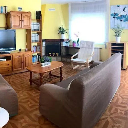 Galihost - Casa Con Piscina A 100 Metros De La Playa, En 別荘 *