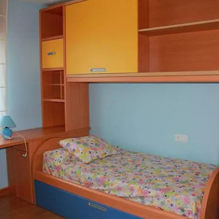 Galihost - Casa Con Piscina A 100 Metros De La Playa, En * サンシェンショ