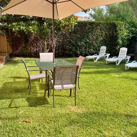 Galihost - Casa Con Piscina A 100 Metros De La Playa, En 別荘